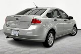 Used 2009 Ford Focus SE image 2