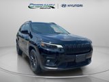 Used 2023 Jeep Cherokee Altitude Lux image 2
