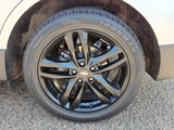 Used 2020 Chevrolet Equinox LT w/ Sport Edition image 6