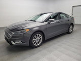 Used 2017 Ford Fusion SE image 2