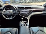 Used 2018 Toyota Camry XLE image 3