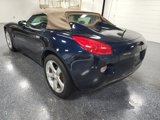 Used 2007 Pontiac Solstice Convertible w/ Premium Package image 2