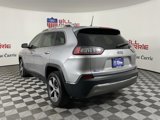 Used 2019 Jeep Cherokee Limited image 5