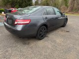 Used 2010 Toyota Camry LE image 3