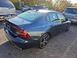 Used 2019 Volvo S60 T6 R-Design image 3
