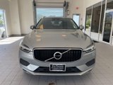Used 2018 Volvo XC60 T5 Momentum w/ Vision Package image 6
