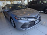 Used 2019 Toyota Camry XLE image 3