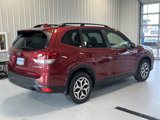 Used 2021 Subaru Forester Premium image 3