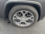 Used 2019 Jeep Grand Cherokee Overland image 4