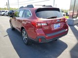 Used 2018 Subaru Outback 2.5i Limited image 2