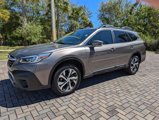 Used 2021 Subaru Outback Limited image 3