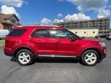 Used 2016 Ford Explorer XLT w/ Equipment Group 202A image 5