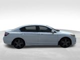 Used 2017 Honda Accord Sport image 4