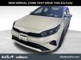 Used 2022 Kia Forte LXS image 2