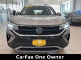 Used 2022 Volkswagen Taos SE image 2