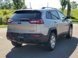 Used 2018 Jeep Cherokee Trailhawk w/ Cold Weather Group image 4