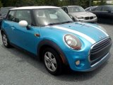 Used 2016 MINI Cooper 2-Door Hardtop image 4