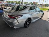 Used 2024 Toyota Camry SE image 3