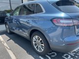 Used 2019 Lincoln Nautilus Select image 3