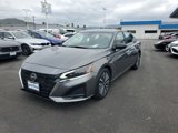 Used 2024 Nissan Altima 2.5 SV image 3
