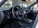Certified 2025 Porsche Macan image 4