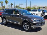Used 2015 Volkswagen Touareg TDI image 3