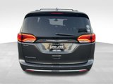 Used 2017 Chrysler Pacifica Touring-L Plus image 5