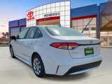 Used 2022 Toyota Corolla LE image 3