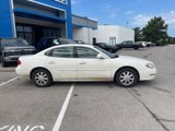 Used 2005 Buick LaCrosse CXL image 2