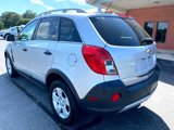 Used 2013 Chevrolet Captiva Sport LS image 3
