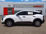 New 2025 Nissan Kicks S image 4