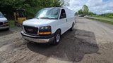 Used 2022 GMC Savana 2500 w/ Driver Convenience Package image 2