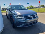 Certified 2024 Volkswagen Tiguan SE image 2