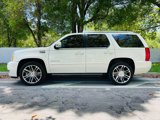 Used 2014 Cadillac Escalade Premium image 2