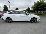 New 2025 Hyundai Elantra Limited image 2