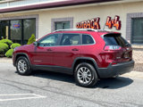 Used 2019 Jeep Cherokee Latitude Plus w/ Comfort/Convenience Group image 5