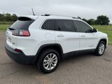 Used 2019 Jeep Cherokee Latitude w/ Popular Appearance Group image 6