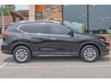 Used 2020 Nissan Rogue SV image 2