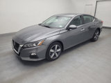 Used 2021 Nissan Altima 2.5 SV image 2