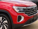 Used 2024 Volkswagen Atlas SEL image 5