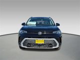 New 2025 Volkswagen Taos SE image 2