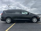 Used 2020 Chrysler Voyager Lxi image 4