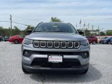 Used 2022 Jeep Compass Latitude image 2