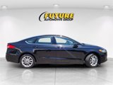 Used 2020 Ford Fusion SE image 4