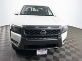 Used 2025 Nissan Frontier SV image 2