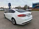 Used 2017 Ford Fusion SE image 3
