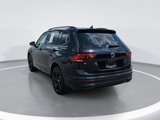 Certified 2024 Volkswagen Tiguan SE R-Line image 5