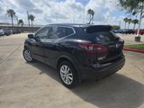 Used 2022 Nissan Rogue Sport S image 5