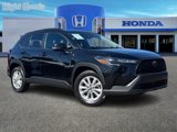 Used 2022 Toyota Corolla Cross LE image 2