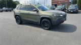 Used 2021 Jeep Cherokee Trailhawk image 2